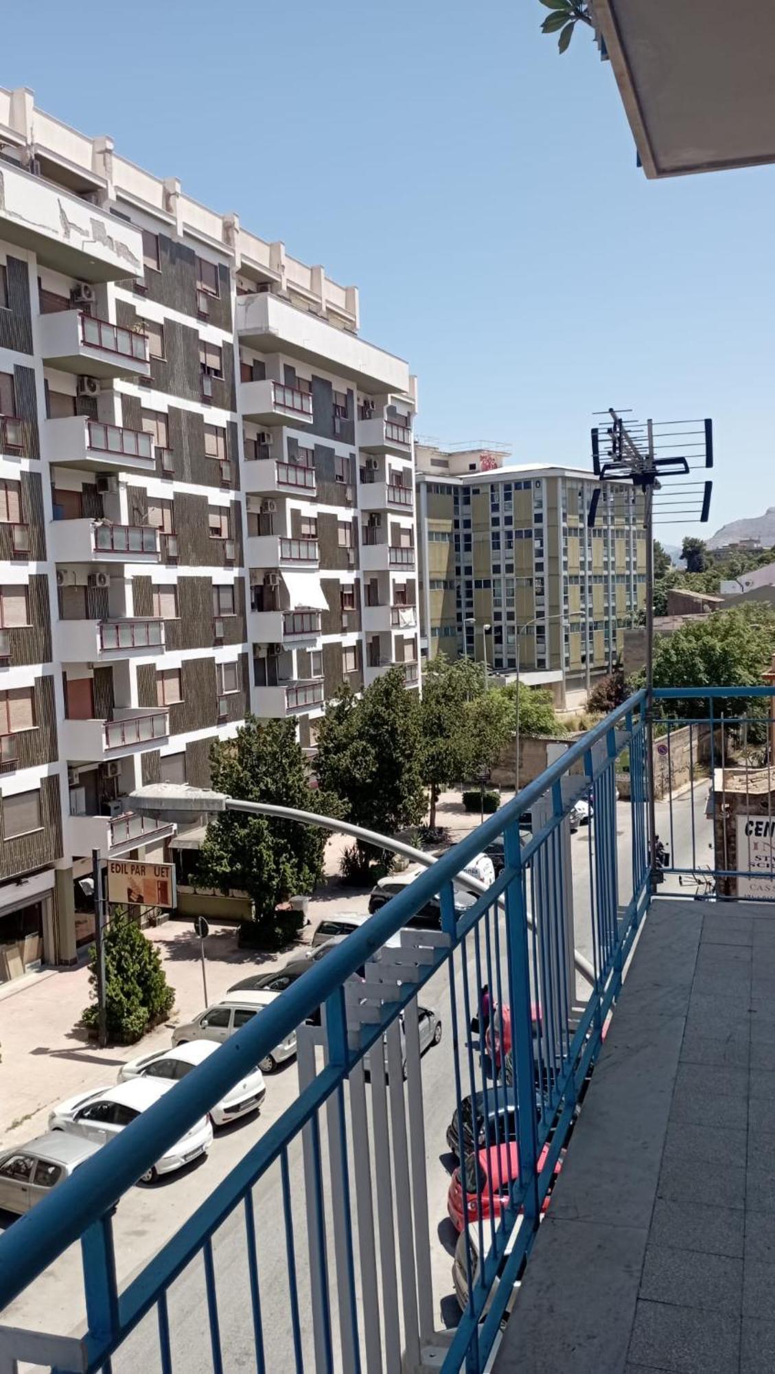Serradifalco Cozy House Di Enza E Luigi Palermo Eksteriør bilde